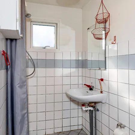 Two-bedroom In Roslev 2 Flovtrup